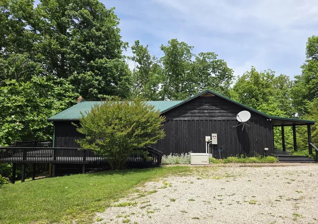 Homes for sale in Stanton, KY | 1435 Pilot Rd, Stanton, KY 40380 | MLS# 25507805