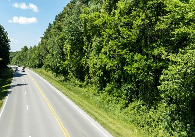 4th image of 7265 Somerset Rd, Waynesburg, KY 40489 | MLS# 25507817