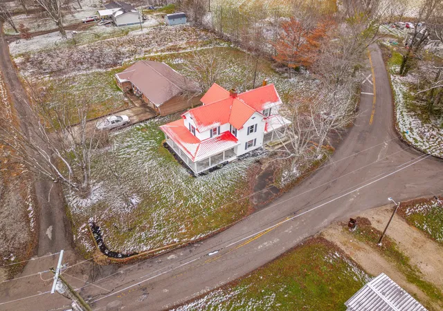 3rd image of 765 Ky Hwy 328 W, Waynesburg, KY 40489 | MLS# 25507868
