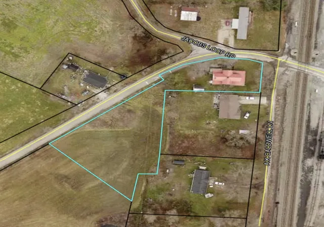 55th image of 765 Ky Hwy 328 W, Waynesburg, KY 40489 | MLS# 25507868