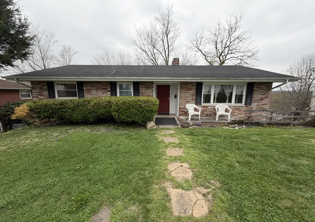 Homes for sale in Corbin, KY | 416 Williams St, Corbin, KY 40701 | MLS# 26015619