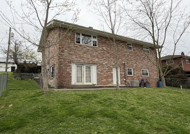 Homes for sale in Corbin, KY | 416 Williams St, Corbin, KY 40701 | MLS# 26015619