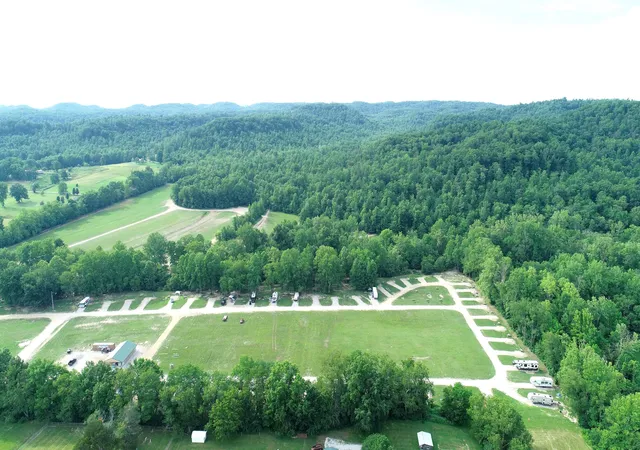 Homes for sale in Crab Orchard, KY | 4065 Copper Creek Rd, Crab Orchard, KY 40419 | MLS# 25507875