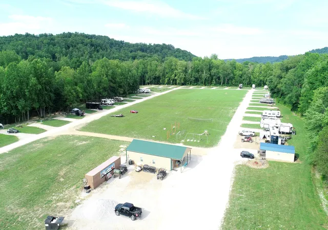 Homes for sale in Crab Orchard, KY | 4065 Copper Creek Rd, Crab Orchard, KY 40419 | MLS# 25507875