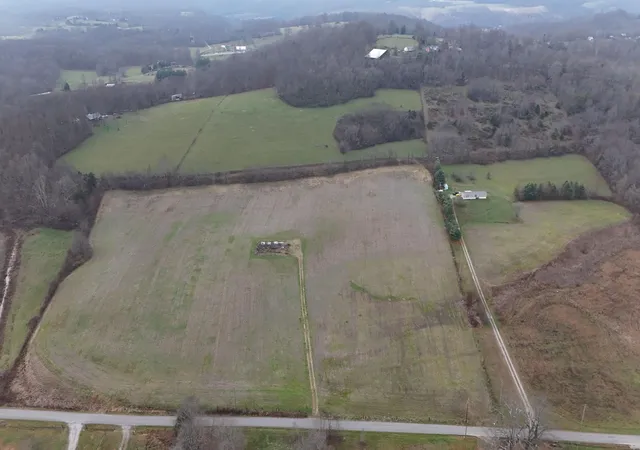 Homes for sale in Eubank, KY | 5 Puncheon Creek Rd #tract 5, Eubank, KY 42567 | MLS# 25507923