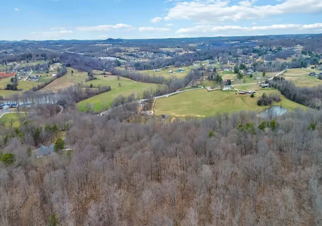 Homes for sale in Somerset, KY | Lot 25 Hunter Ln, Somerset, KY 42503 | MLS# 25508066