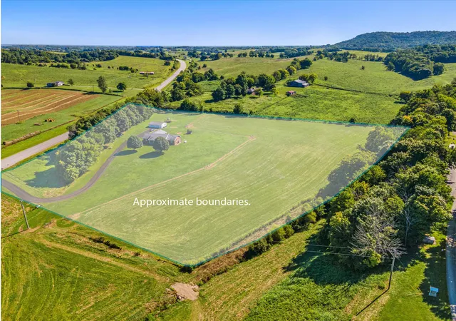 Homes for sale in Gravel Switch, KY | 5425 Us-68, Gravel Switch, KY 40328 | MLS# 25508194