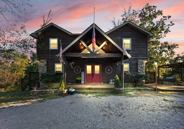 Photo 1 of Single family home for sale at 2373 Mark Welborn Rd, Somerset, KY 42503 | MLS# 25508337 | Listing updated on 2026-01-20