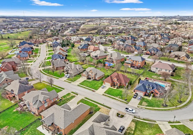 43rd image of 397 Highland Lakes Dr, Richmond, KY 40475 | MLS# 25508587