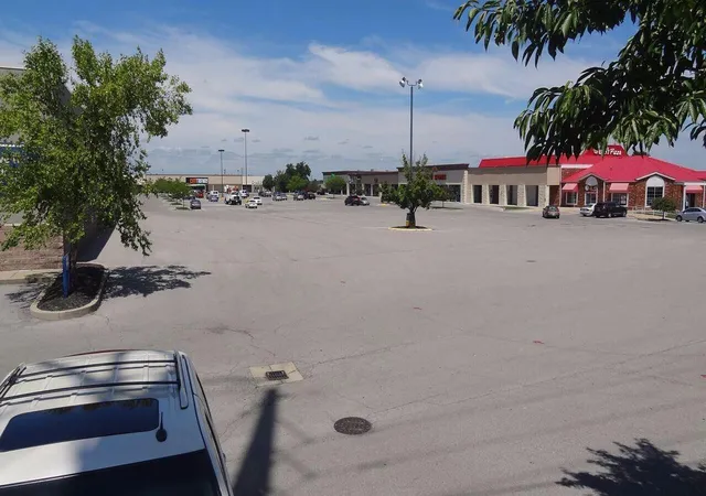 Photo 3 of Land for sale at 1311 Winchester Rd, Lexington, KY 40505 | MLS# 26000147 | Listing updated on 2026-01-06