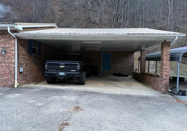 Homes for sale in Kimper, KY | 10361 State Hwy 194 E, Kimper, KY 41539 | MLS# 26000103