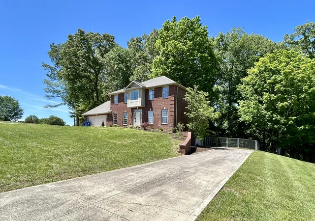 2nd image of 119 Lewis Brown Dr Dr, Somerset, KY 42503 | MLS# 26010509
