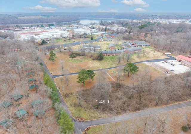 Homes for sale in Somerset, KY | Lot 1 Fountain Way, Somerset, KY 42501 | MLS# 26000404