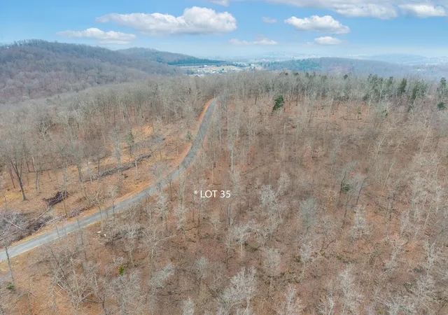 Homes for sale in Somerset, KY | Lot 35 Knights Lane, Somerset, KY 42503 | MLS# 26000408