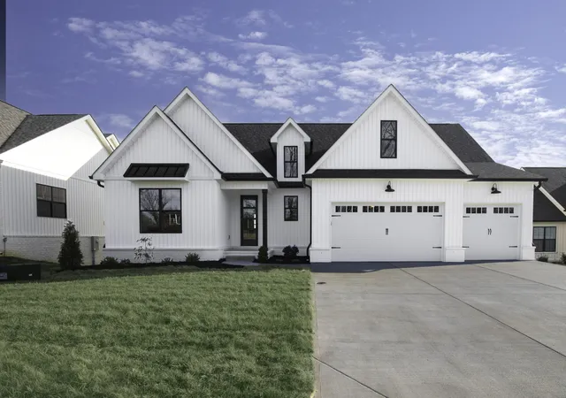 Homes for sale in Versailles, KY | 534 Saffron Ln, Versailles, KY 40383 | MLS# 26000691