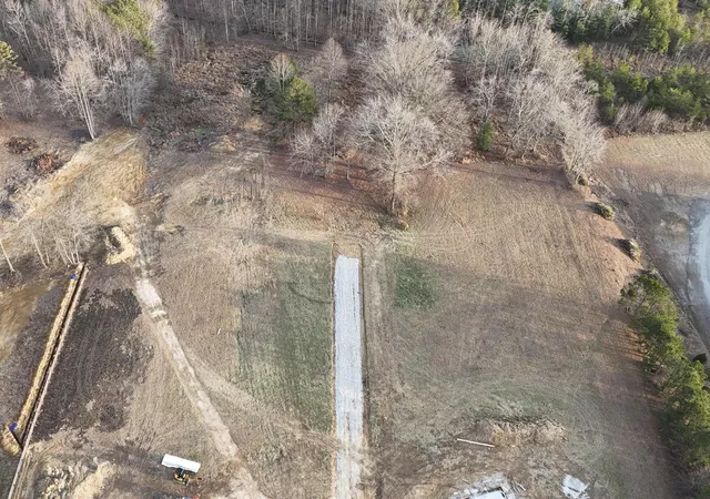 Photo 3 of Land for sale at 9999 Hutton Ln, Corbin, KY 40701 | MLS# 26000509 | Listing updated on 2026-08-19