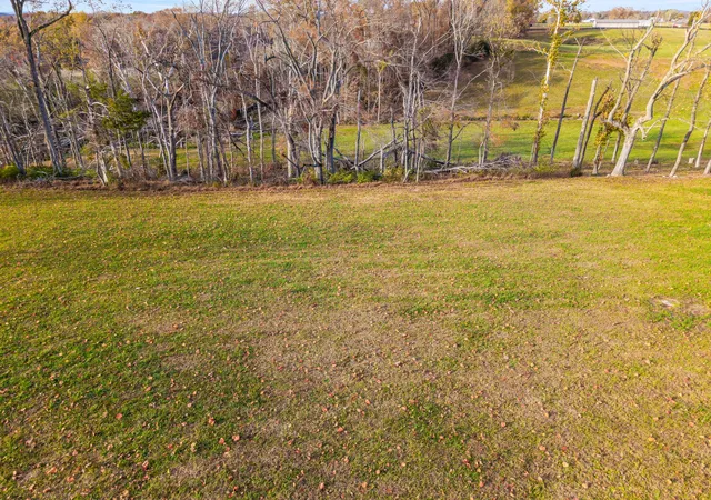 Photo 4 of Land for sale at 5 Lakemere Dr, Somerset, KY 42503 | MLS# 26000524 | Listing updated on 2026-01-08