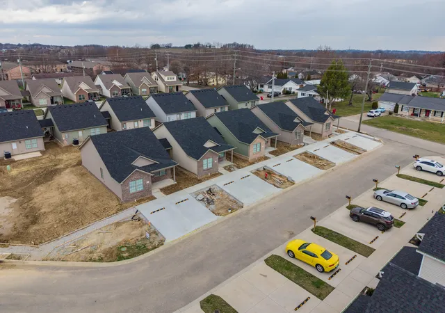 Photo 2 of Single family home for sale at 217 Harvest Park Dr, Berea, KY 40403 | MLS# 26000627 | Listing updated on 2026-03-12