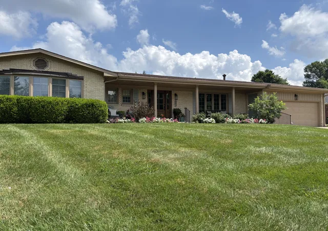 Homes for sale in Lexington, KY | 697 Cindy Blair Wy, Lexington, KY 40503 | MLS# 26000927