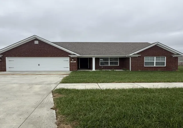 1st image of 340 Pageant Dr, Richmond, KY 40475 | MLS# 26000749