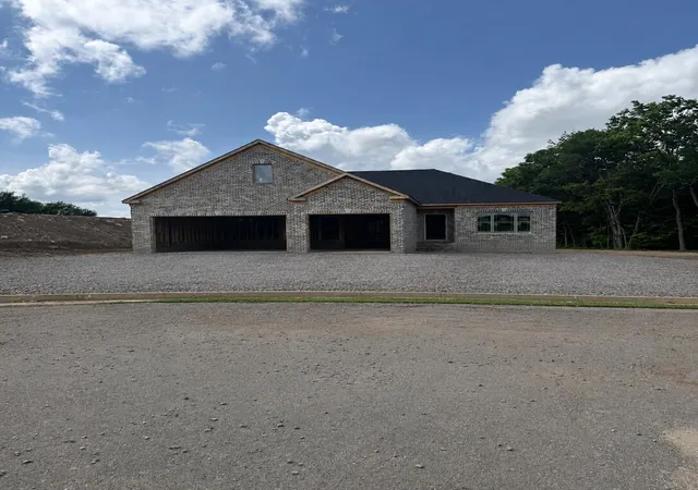 Homes for sale in Georgetown, KY | 100 Winding Creek Dr, Georgetown, KY 40324 | MLS# 26000754