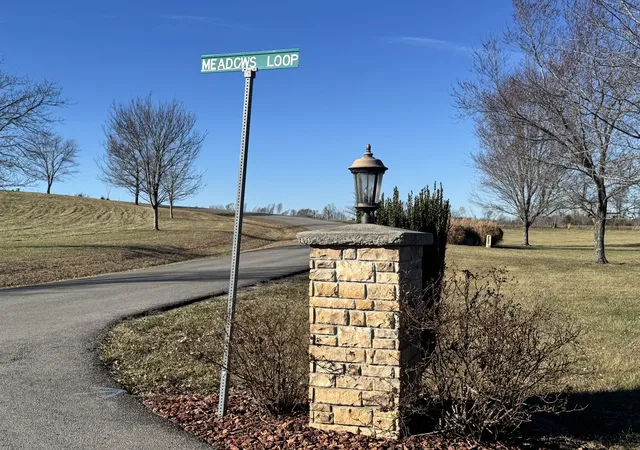 3rd image of 426 Cliffside Dr, Russell Springs, KY 42642 | MLS# 26000871