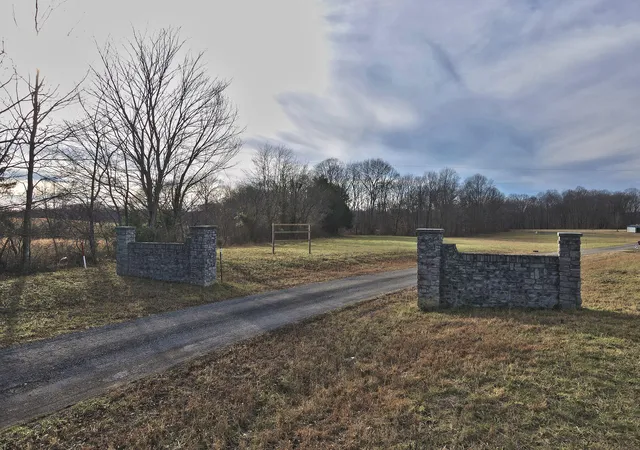 4th image of 100 Dockery Rd, Russell Springs, KY 42642 | MLS# 26000965