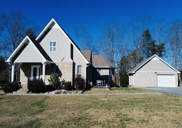 Photo 2 of Single family home for sale at 90 Howington Ln, Corbin, KY 40701 | MLS# 26000994 | Listing updated on 2026-04-17