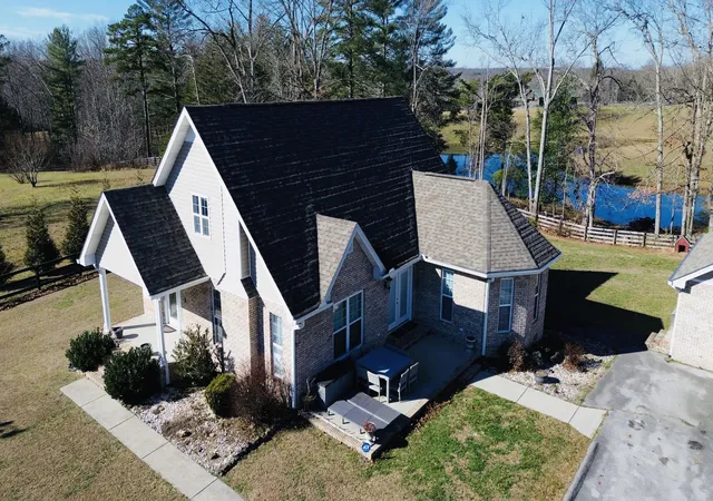 Photo 3 of Single family home for sale at 90 Howington Ln, Corbin, KY 40701 | MLS# 26000994 | Listing updated on 2026-04-17