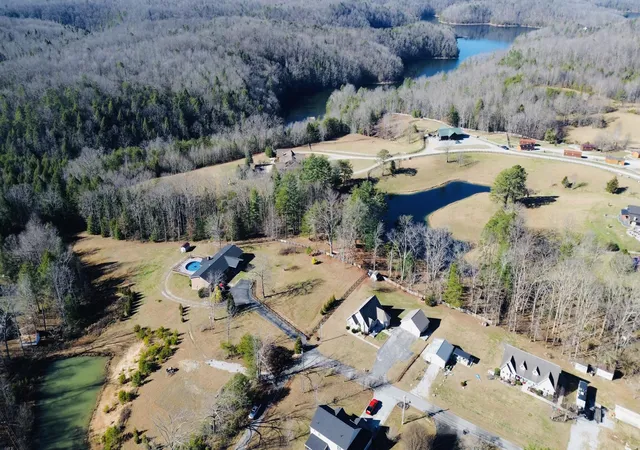 Photo 3 of Single family home for sale at 90 Howington Ln, Corbin, KY 40701 | MLS# 26000994 | Listing updated on 2026-04-17