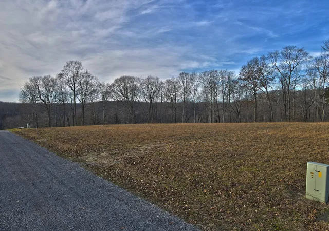 Photo 4 of Land for sale at 11 Dockery Rd, Russell Springs, KY 42642 | MLS# 26001337 | Listing updated on 2026-10-13