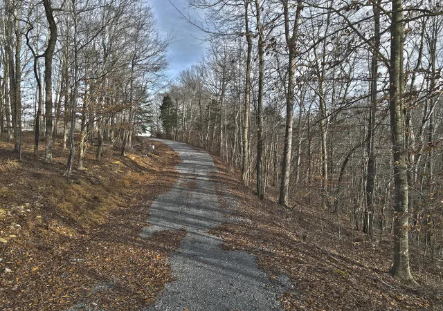 Photo 2 of Land for sale at 43 Carson Rd, Russell Springs, KY 42642 | MLS# 26001307 | Listing updated on 2026-06-02