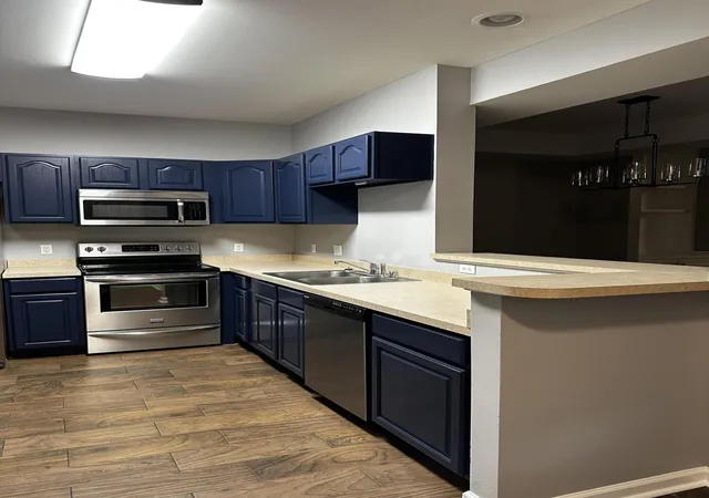 Photo 2 of Townhouse at 1215 Seminole Trl, Georgetown, KY 40324 | MLS# 26001062 |  | Sold on 2026-02-18