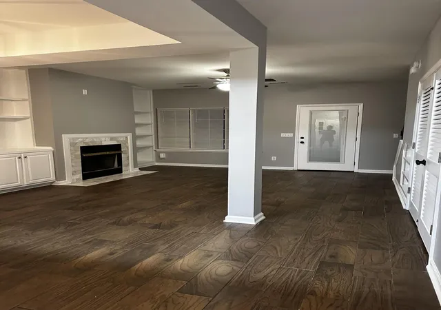 Photo 4 of Townhouse at 1215 Seminole Trl, Georgetown, KY 40324 | MLS# 26001062 |  | Sold on 2026-02-18