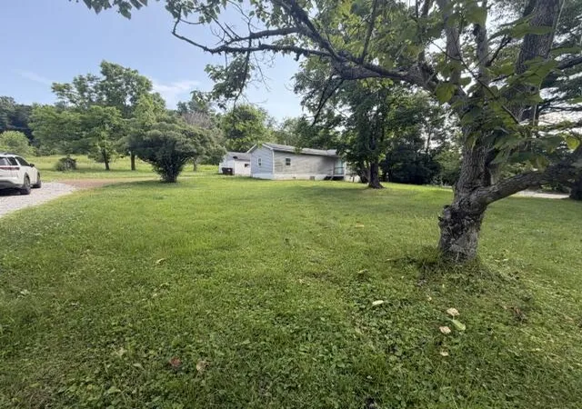Homes for sale in Crab Orchard, KY | 2165 State Hwy 3246, Crab Orchard, KY 40419 | MLS# 26001394
