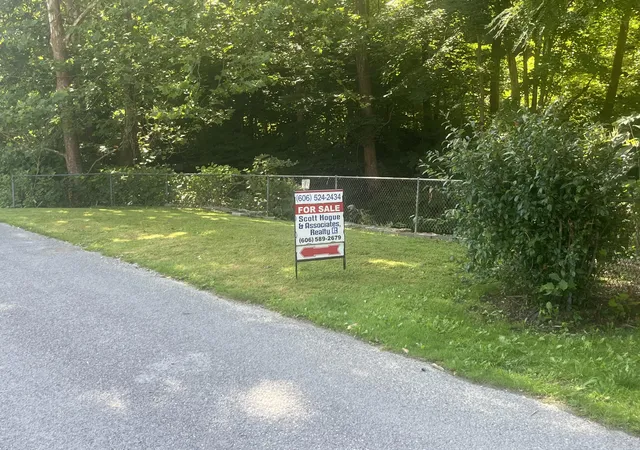 Homes for sale in Lynch, KY | 249 W Main St, Lynch, KY 40855 | MLS# 26001213