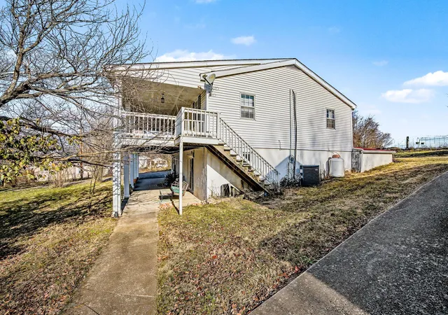 Homes for sale in Berea, KY | 2655 Battlefield Memorial Hwy, Berea, KY 40403 | MLS# 26001398