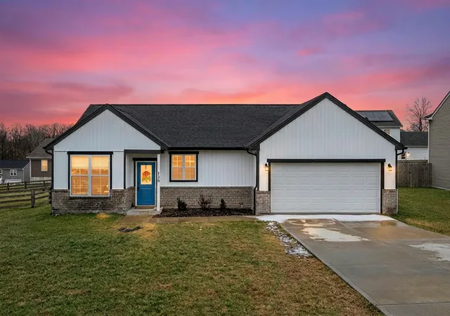 Homes for sale in Dry Ridge, KY | 120 Summerfield Dr, Dry Ridge, KY 41035 | MLS# 26001581