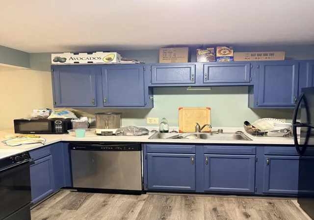 Listing Photo 5 - Condo for sale in building located at 1100 Horsemans Ln, Lexington, KY 40504 - Unit #42