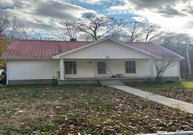 1st image of 2647 Taylor School Rd, London, KY 40741 | MLS# 26002904