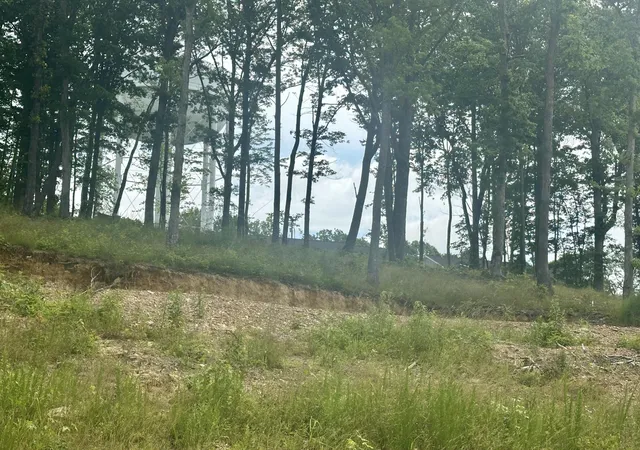 Photo 1 of Land for sale at Lot 39 Malibu Dr #39, Corbin, KY 40701 | MLS# 26001948 | Listing updated on 2026-07-29