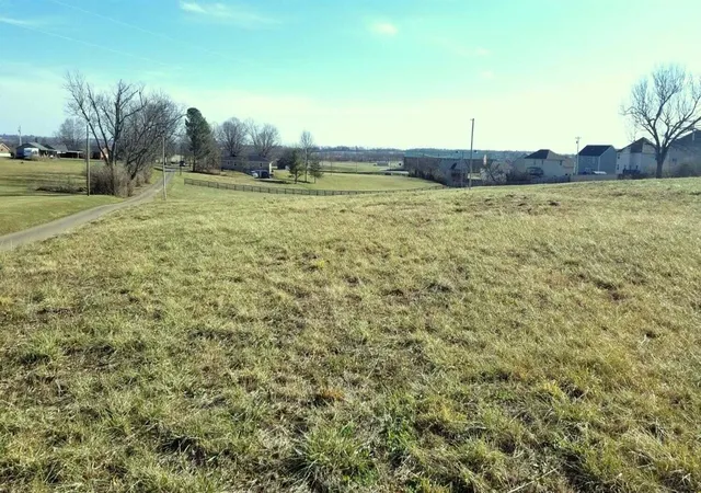 Photo 3 of Land for sale at Tract 1 D Ohare Ln, Nicholasville, KY 40356 | MLS# 26001980 | Listing updated on 2026-10-13