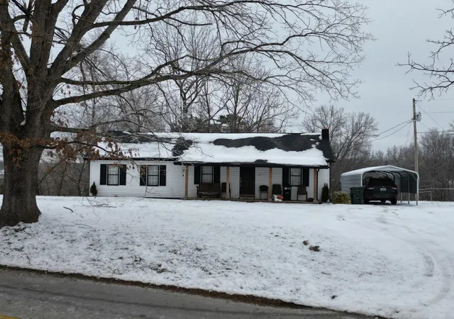 2nd image of 1356 W Pine Hill Rd, London, KY 40744 | MLS# 26002054