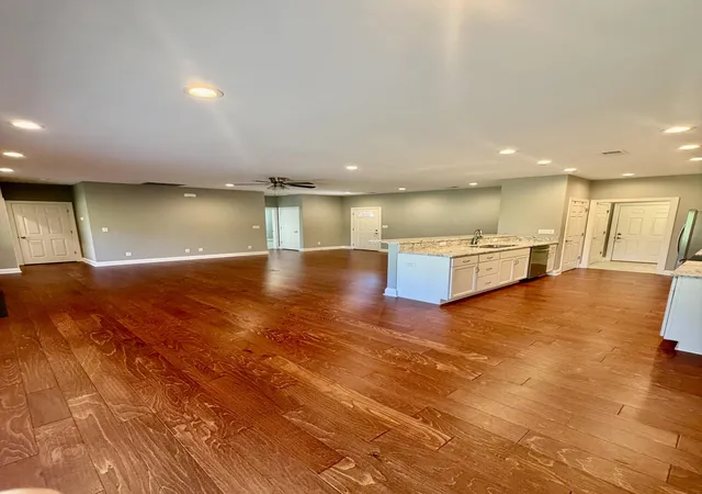 5th image of 1106 Leawood Dr, Frankfort, KY 40601 | MLS# 26002358