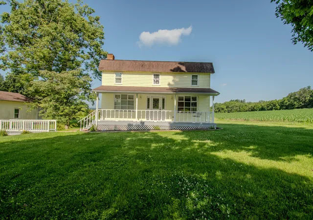 2nd image of 265 Givens Ln, Danville, KY 40422 | MLS# 26002432