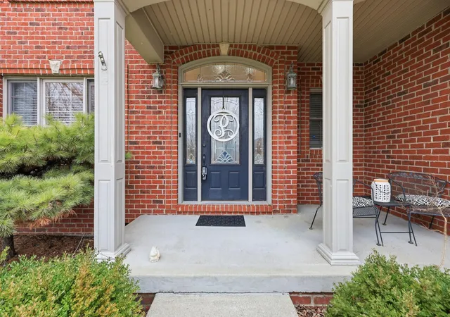 2nd image of 1044 Bay Colony Dr, Richmond, KY 40475 | MLS# 26002982