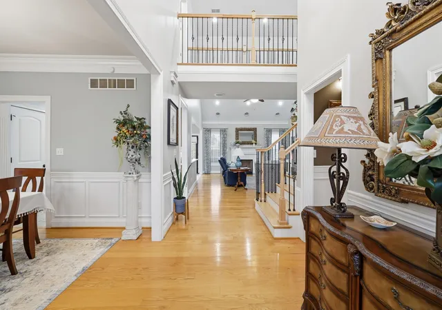 3rd image of 1044 Bay Colony Dr, Richmond, KY 40475 | MLS# 26002982