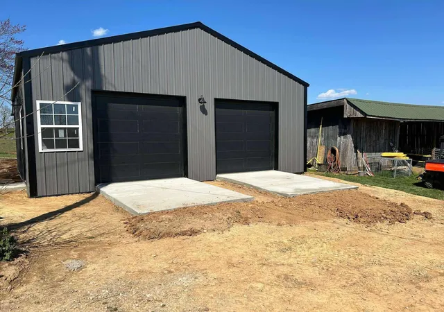 3rd image of 979 Walnut Grove School Rd, Waynesburg, KY 40489 | MLS# 26002331