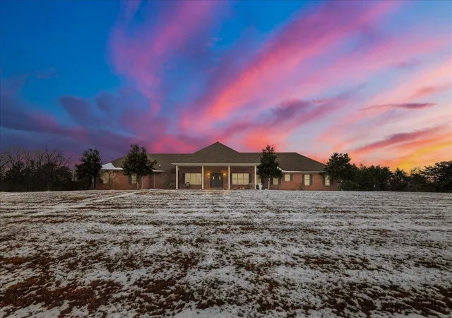 1st image of 9256 Cumberland Falls Hwy, Corbin, KY 40701 | MLS# 26002343