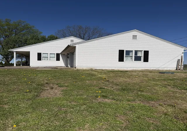 Homes for sale in Flemingsburg, KY | 7269 Morehead Rd, Flemingsburg, KY 41041 | MLS# 26002380